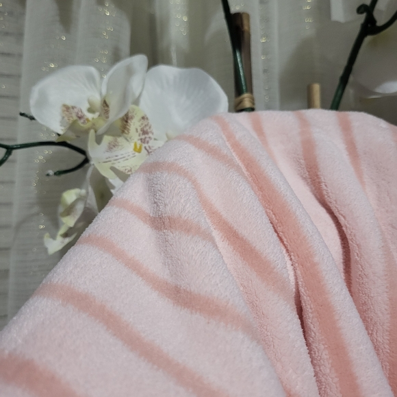 Bath towel, bath mat, grill mat ETC. Bundle - Picture 16 of 16